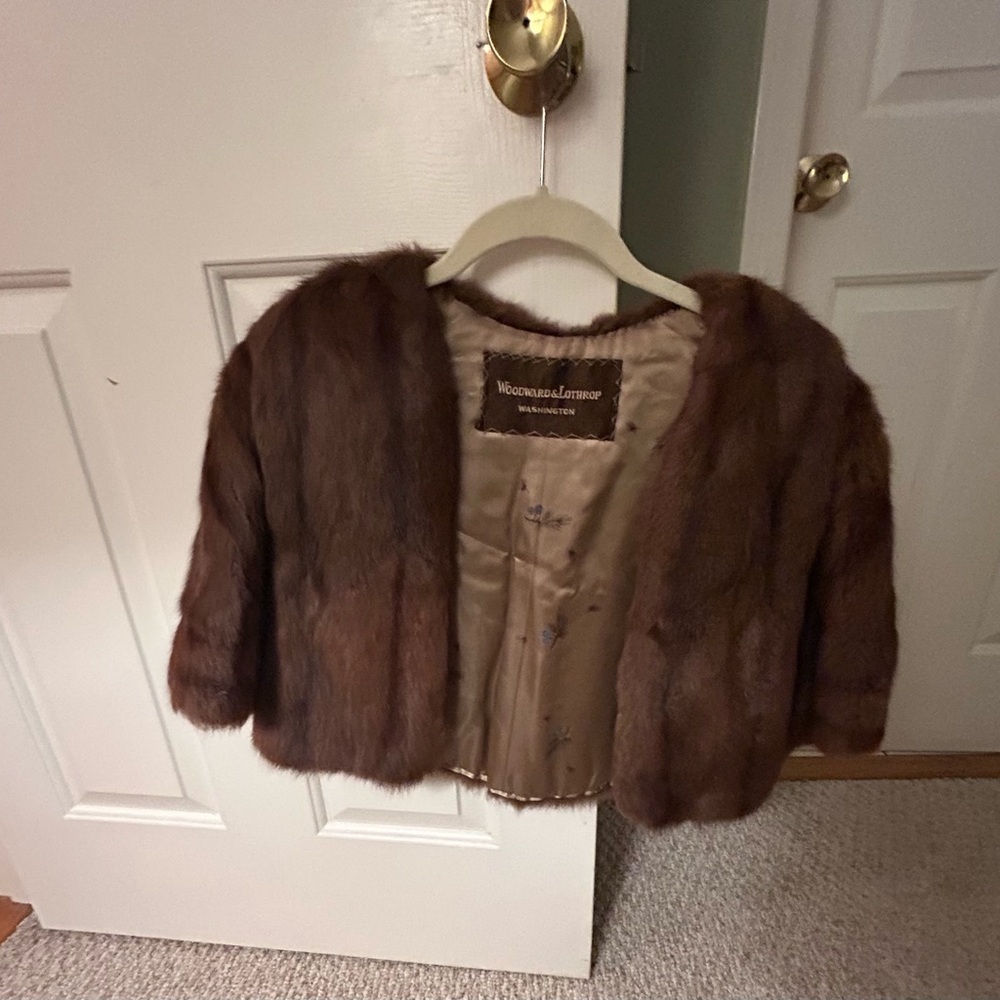 Mink fur stole, woodward & lothrop department store Washington DC. Vintage